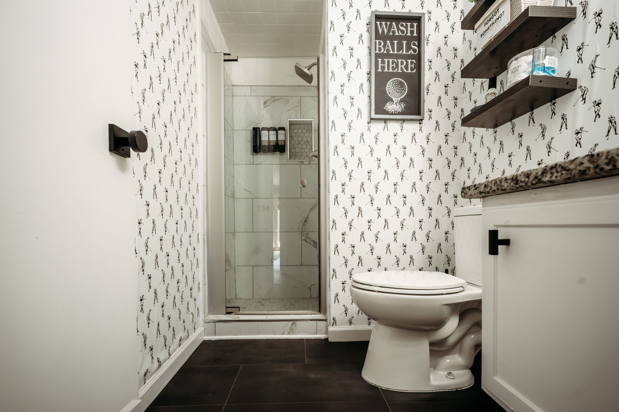 bobby jones bathroom