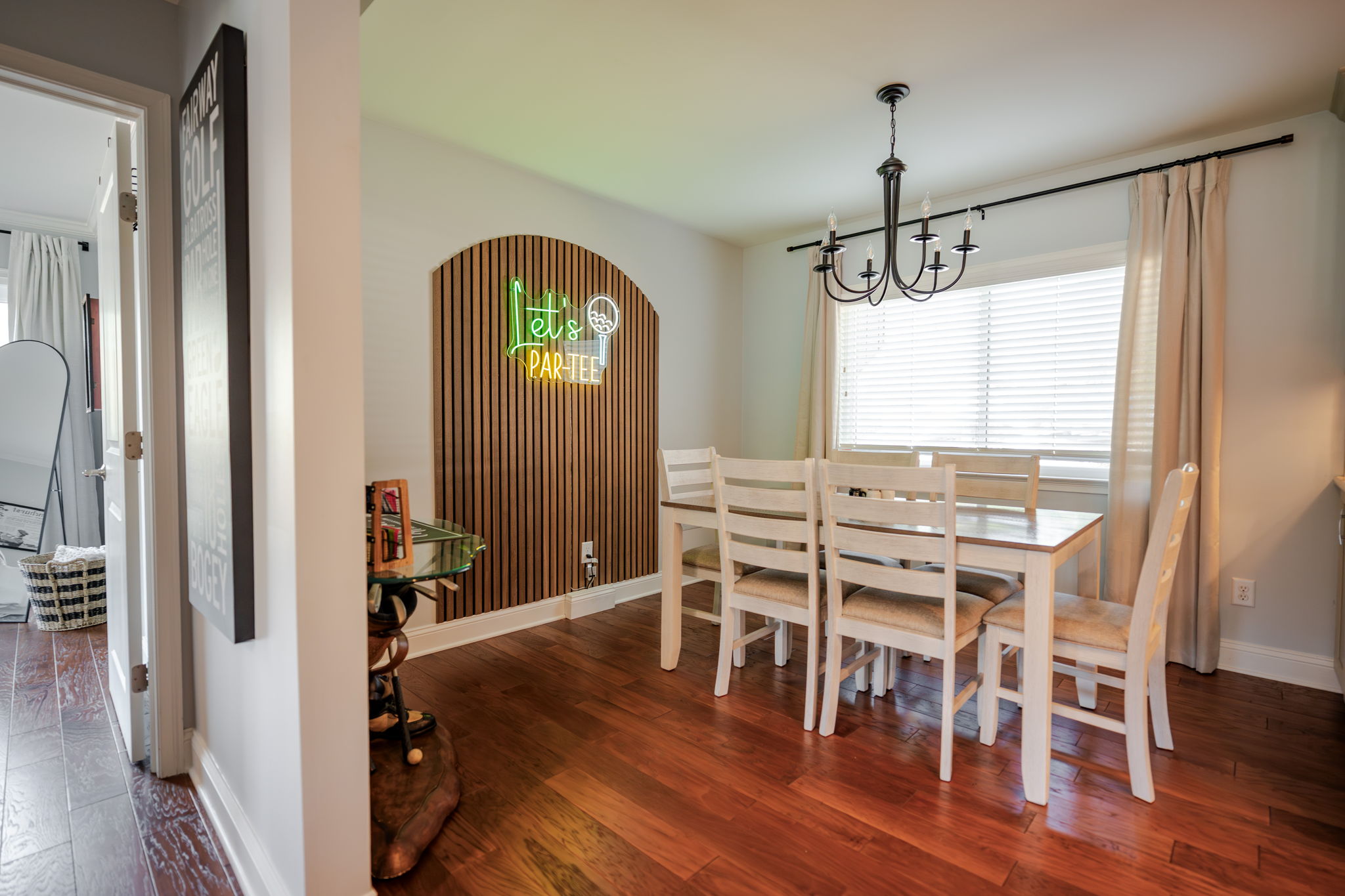 Dining Area in Walter Hagen