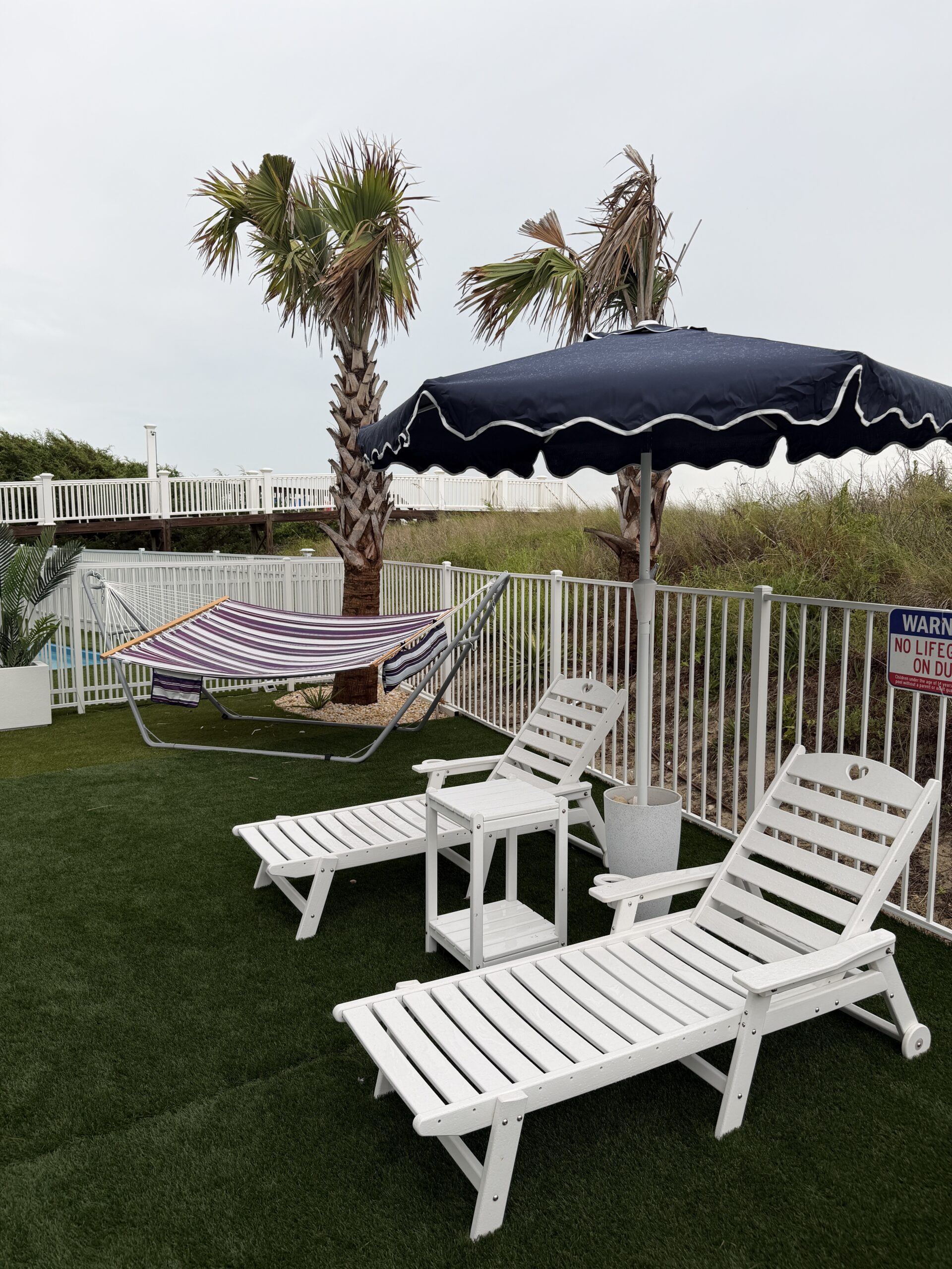 405 Holden Pool Area