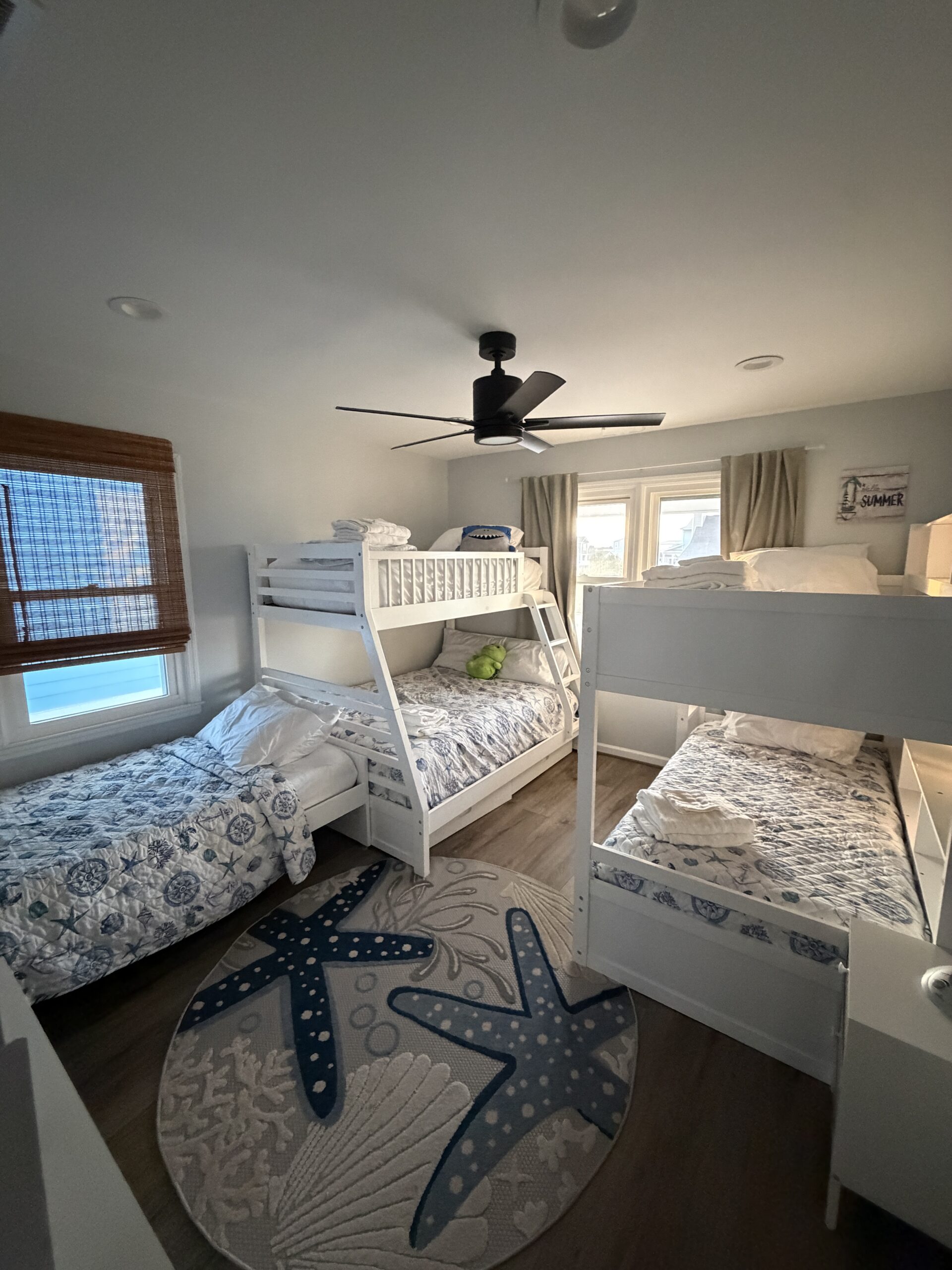 405 Holden bedroom 3